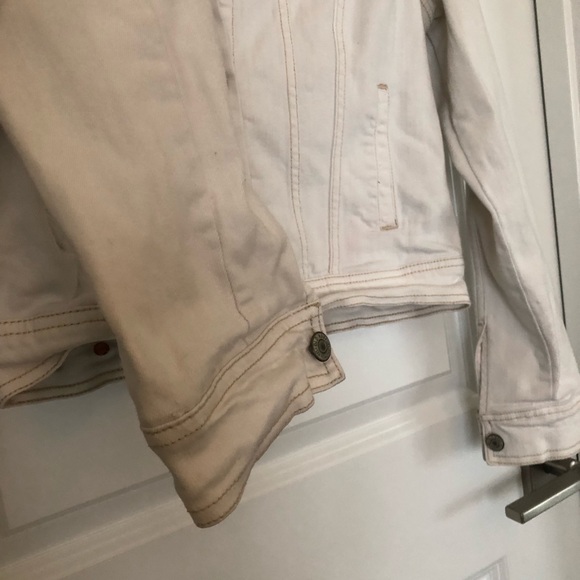 Old Navy White Denim Jacket - Picture 7 of 8